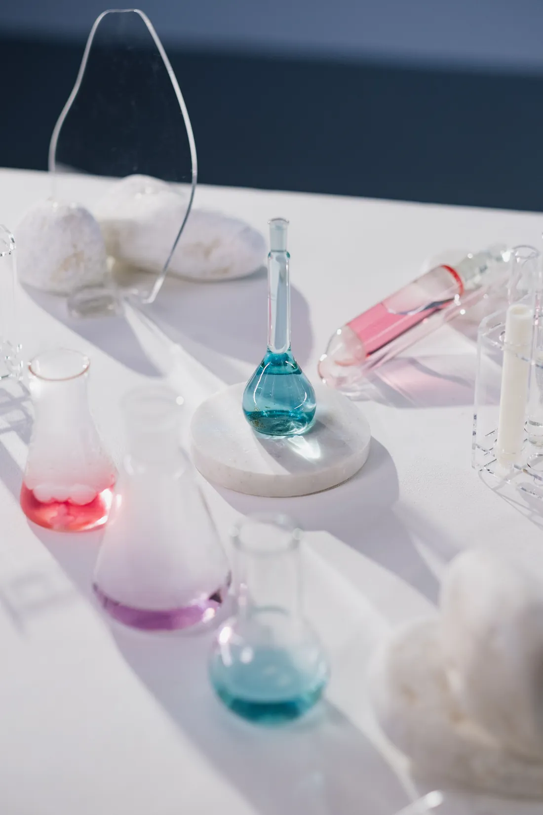 Glass lab flasks with serum